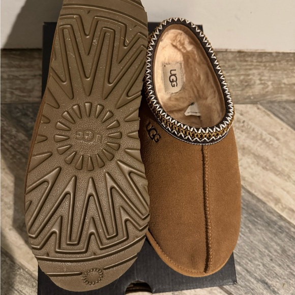 Mens UGG® Tasman Slipper - Chestnut size 9 - Picture 3 of 7